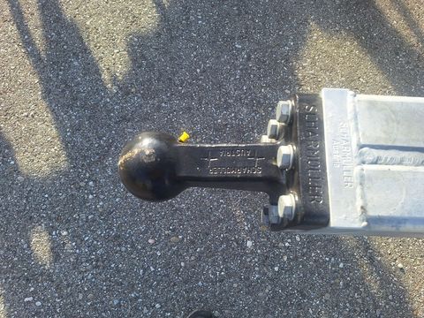 [3342-6310417-23.jpg]