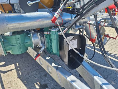 [3342-6310436-8.jpg]