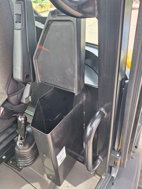 [3342-6310445-21.jpg]