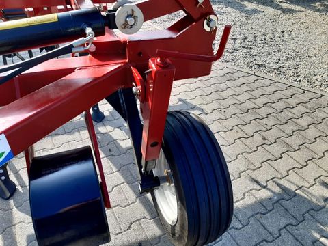 [3342-6310574-14.jpg]