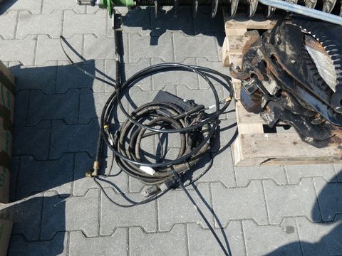 [3342-6315030-12.jpg]