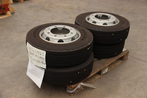 [3342-6315183-1.jpg]