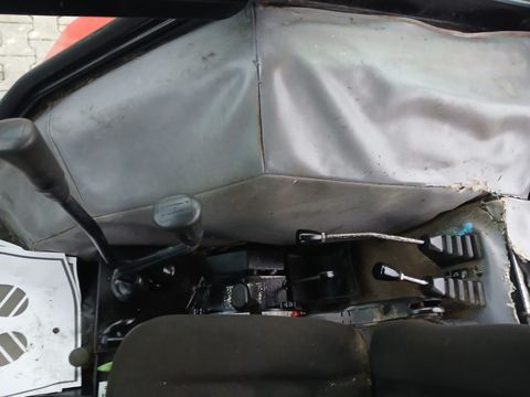 [3342-6315612-12.jpg]