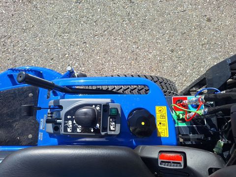 [3342-6333764-14.jpg]