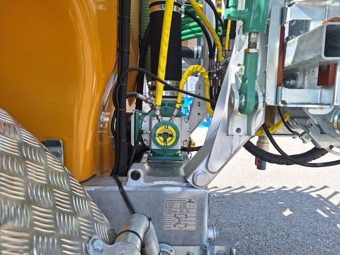 [3342-6347988-10.jpg]