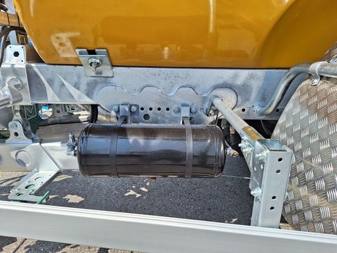 [3342-6347988-13.jpg]