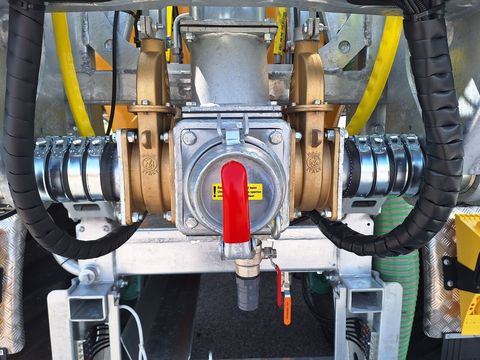 [3342-6347988-5.jpg]