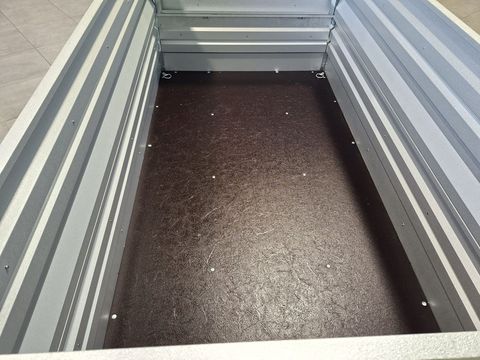 [3342-6359347-10.jpg]