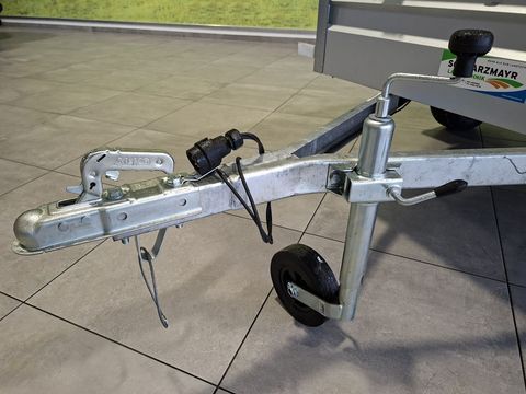 [3342-6359347-11.jpg]