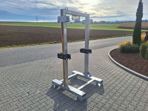 [3342-6395309-5.jpg]