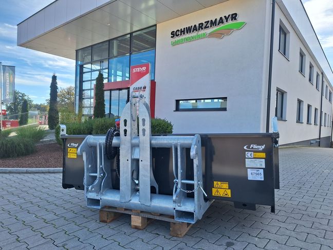 [3342-6413691-0_1.jpg]