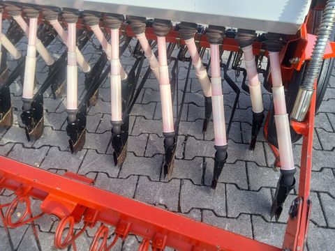 [3342-6416790-5.jpg]