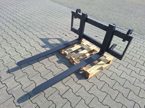 [3342-6427683-4.jpg]