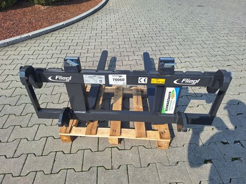 [3342-6427683-7.jpg]