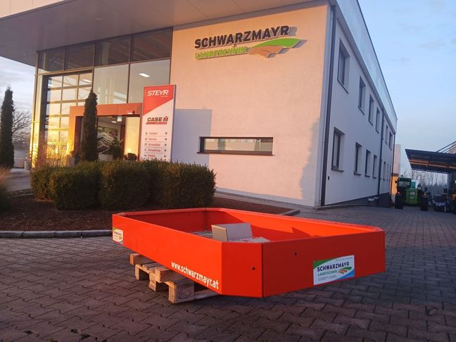 [3342-6448566-0_1.jpg]