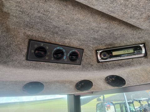 [3342-6492463-14.jpg]