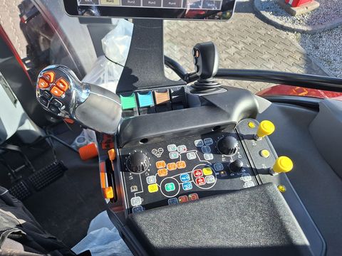 [3342-6502708-17.jpg]