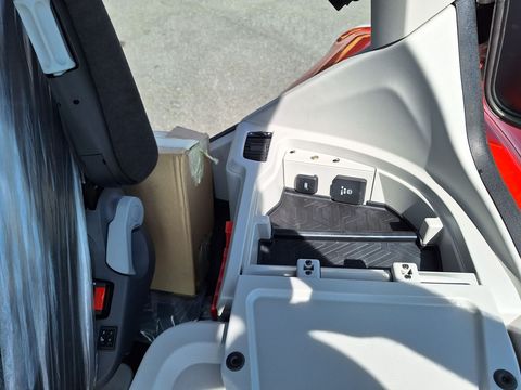 [3342-6502919-15.jpg]