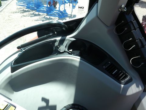 [3342-6503117-19.jpg]