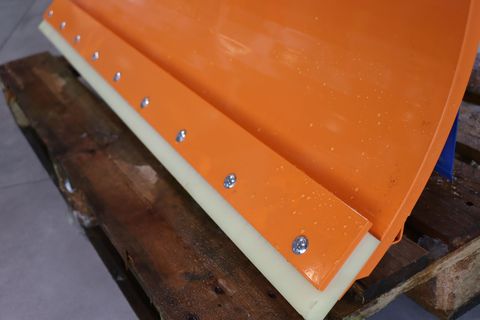 [3342-6535081-4.jpg]