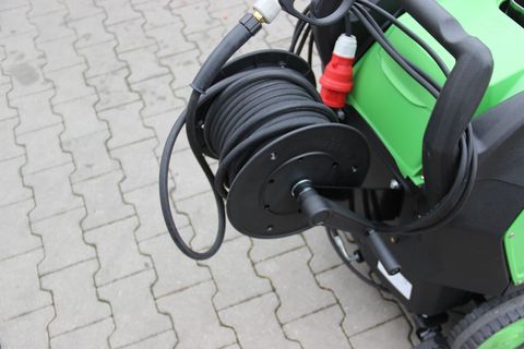 [3342-6550047-5.jpg]