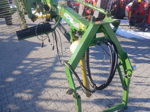 [3342-6559243-8.jpg]