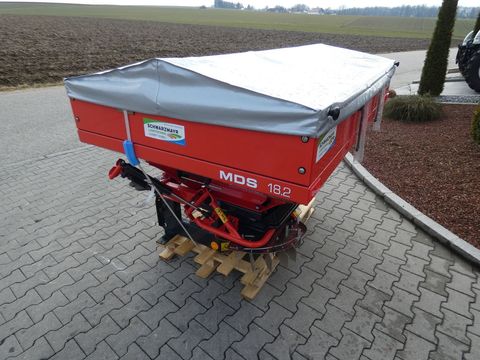 [3342-6615389-4.jpg]