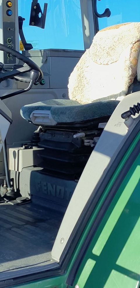 [3342-6633873-18.jpg]