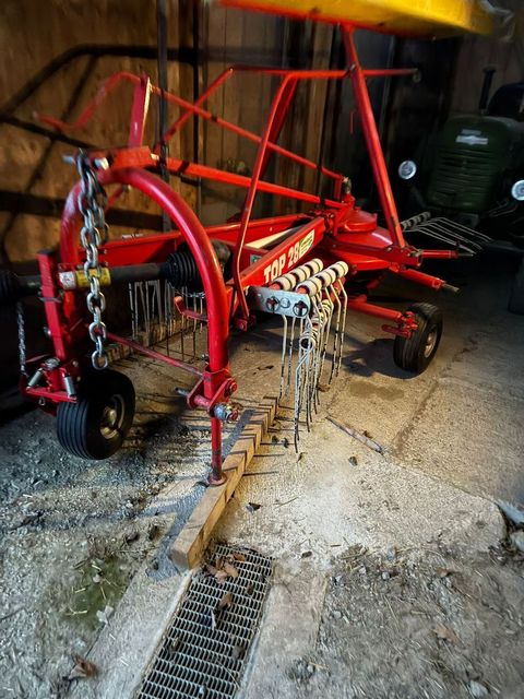 [3342-6649343-0.jpg]