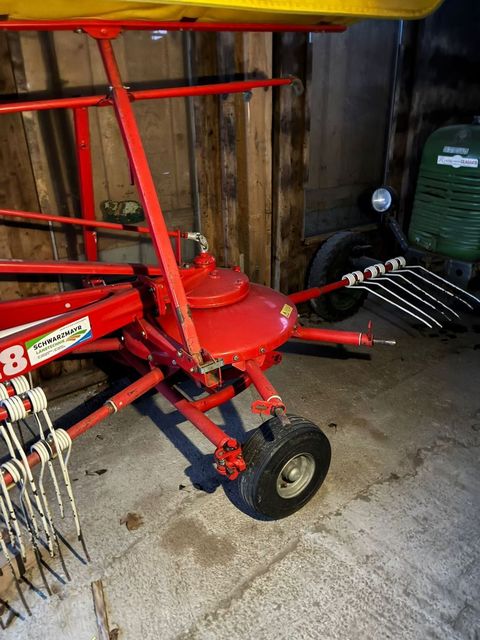 [3342-6649343-1.jpg]