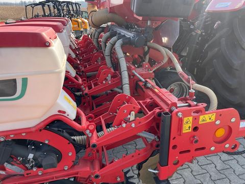 [3342-6750694-18.jpg]