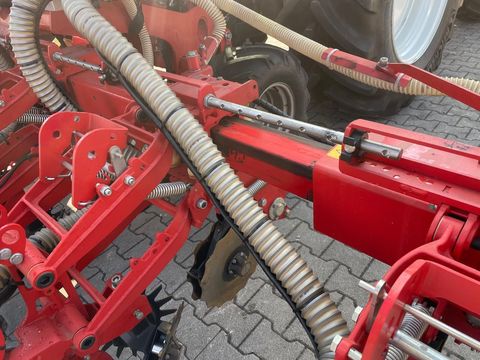 [3342-6750694-19.jpg]