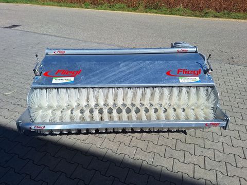 [3342-6754199-5.jpg]