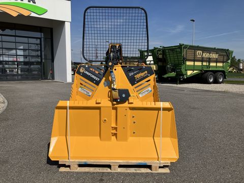 [3342-6765739-4.jpg]