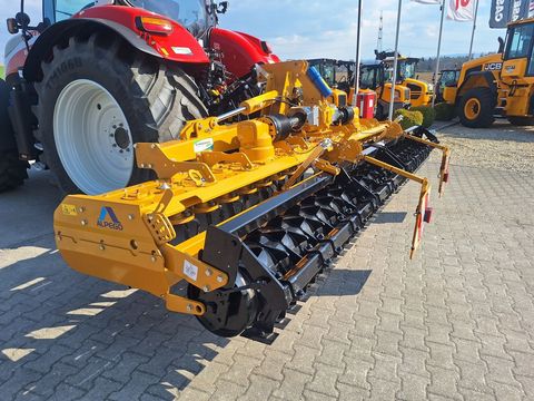 [3342-6765924-7.jpg]