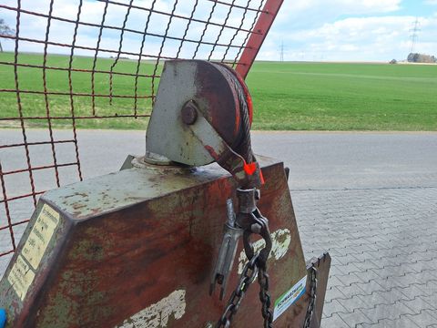 [3342-6790409-11.jpg]