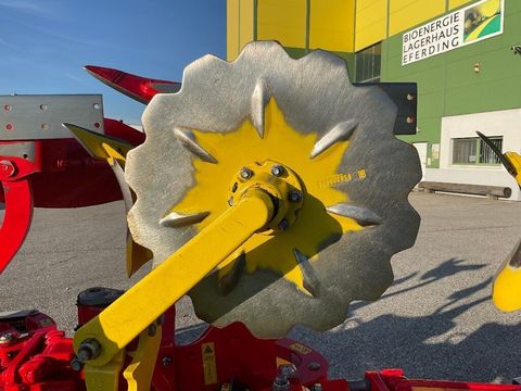 [3358-6484903-7.jpg]