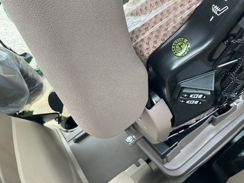 [3358-6487306-11.jpg]