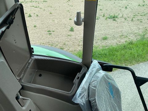 [3358-6487306-16.jpg]