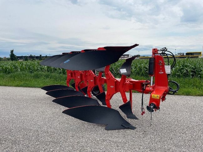 [3358-6492096-0_1.jpg]