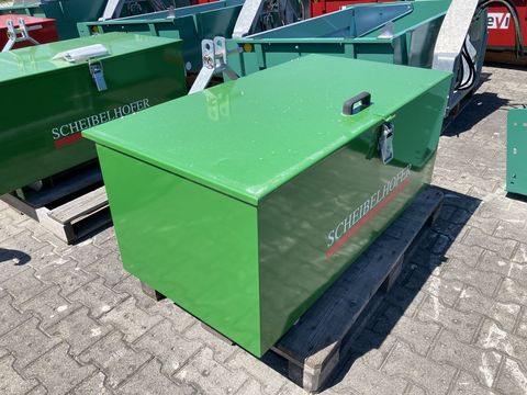 [3372-3590774-1.jpg]