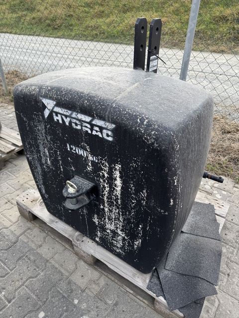 [3372-6300004-0.jpg]