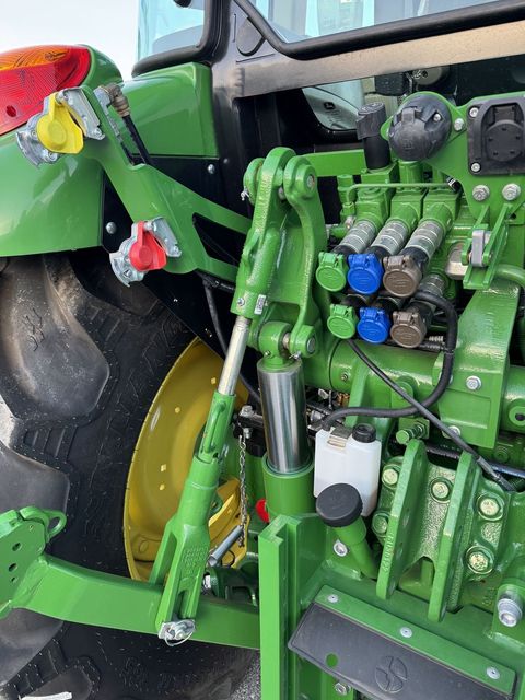 [3372-6379053-4.jpg]