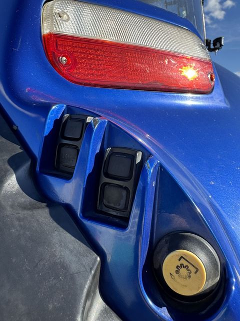 [3372-6406435-10.jpg]