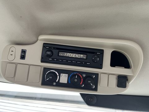 [3372-6495940-10.jpg]