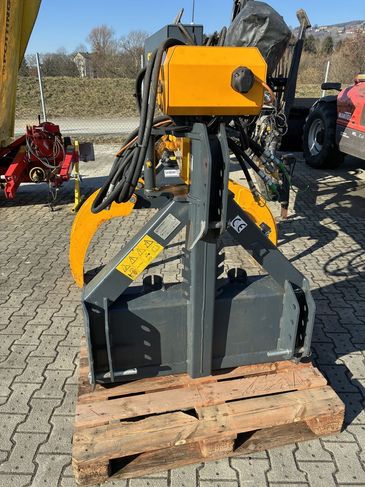 [3372-6757483-0_1.jpg]