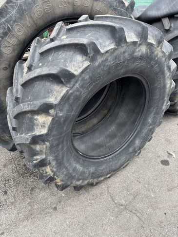 [3372-6765613-0_1.jpg]