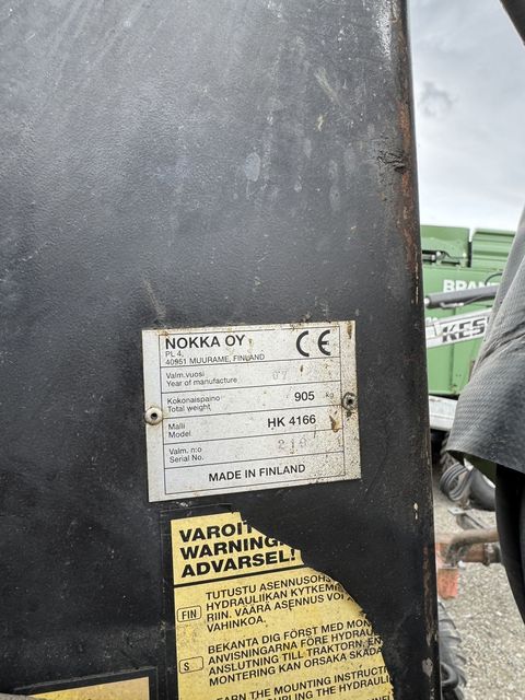 [3372-6891449-7.jpg]