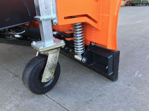 [3379-2438554-6.jpg]