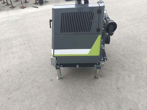 [3379-2628613-8.jpg]